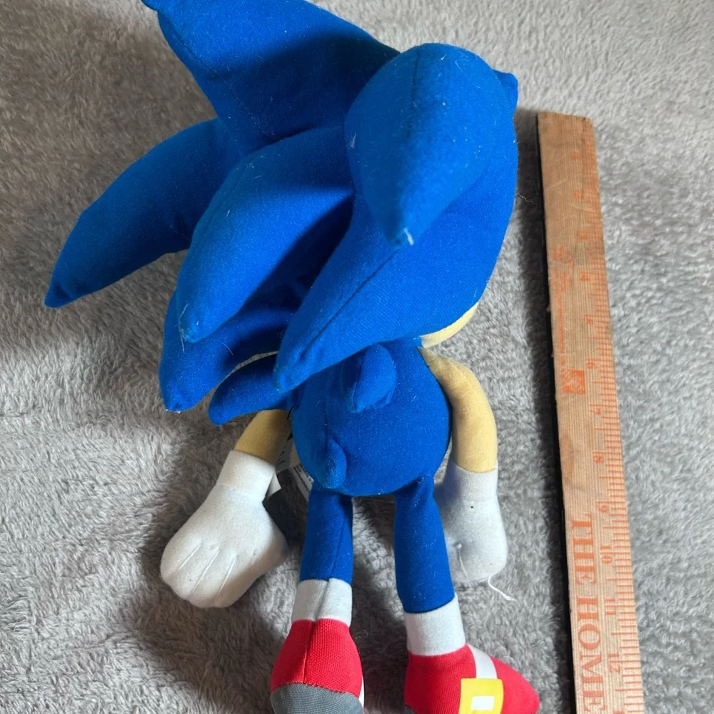 Sonic the Hedgehog Plush 12